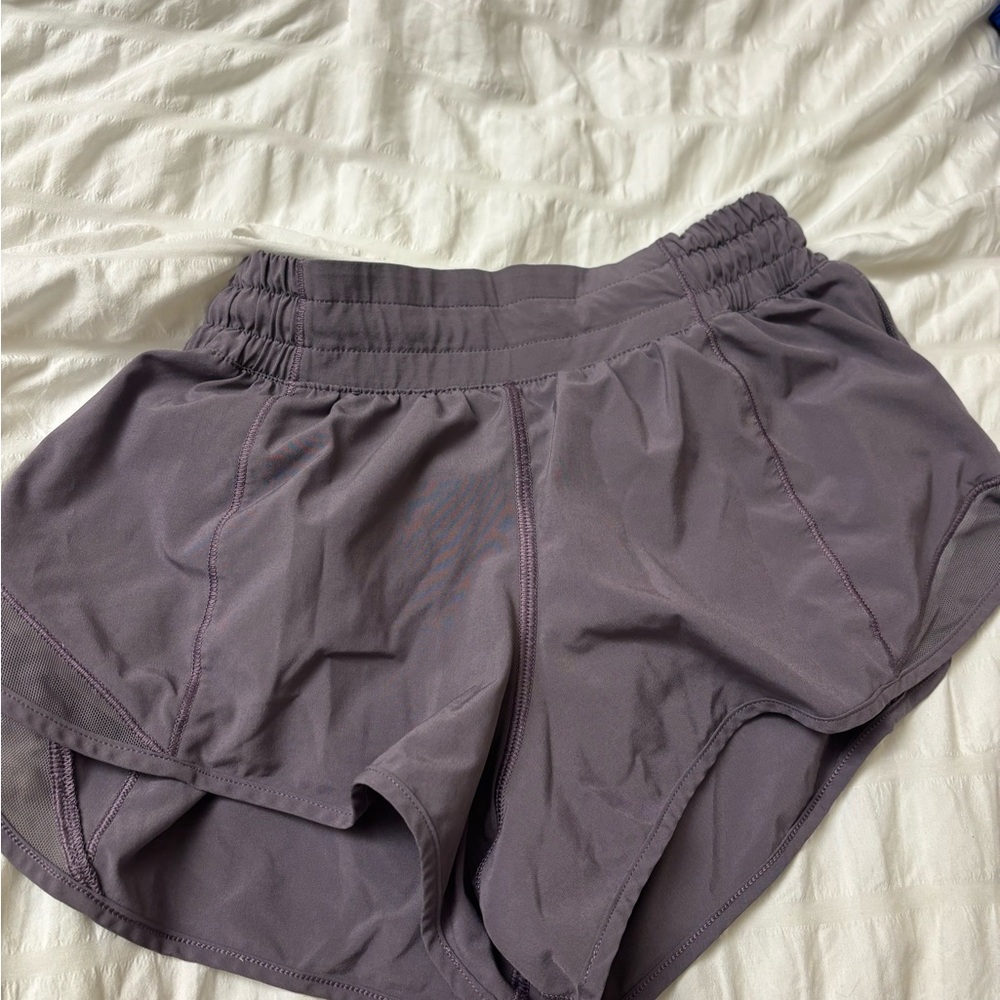 lululemon 2.5 inch shorts